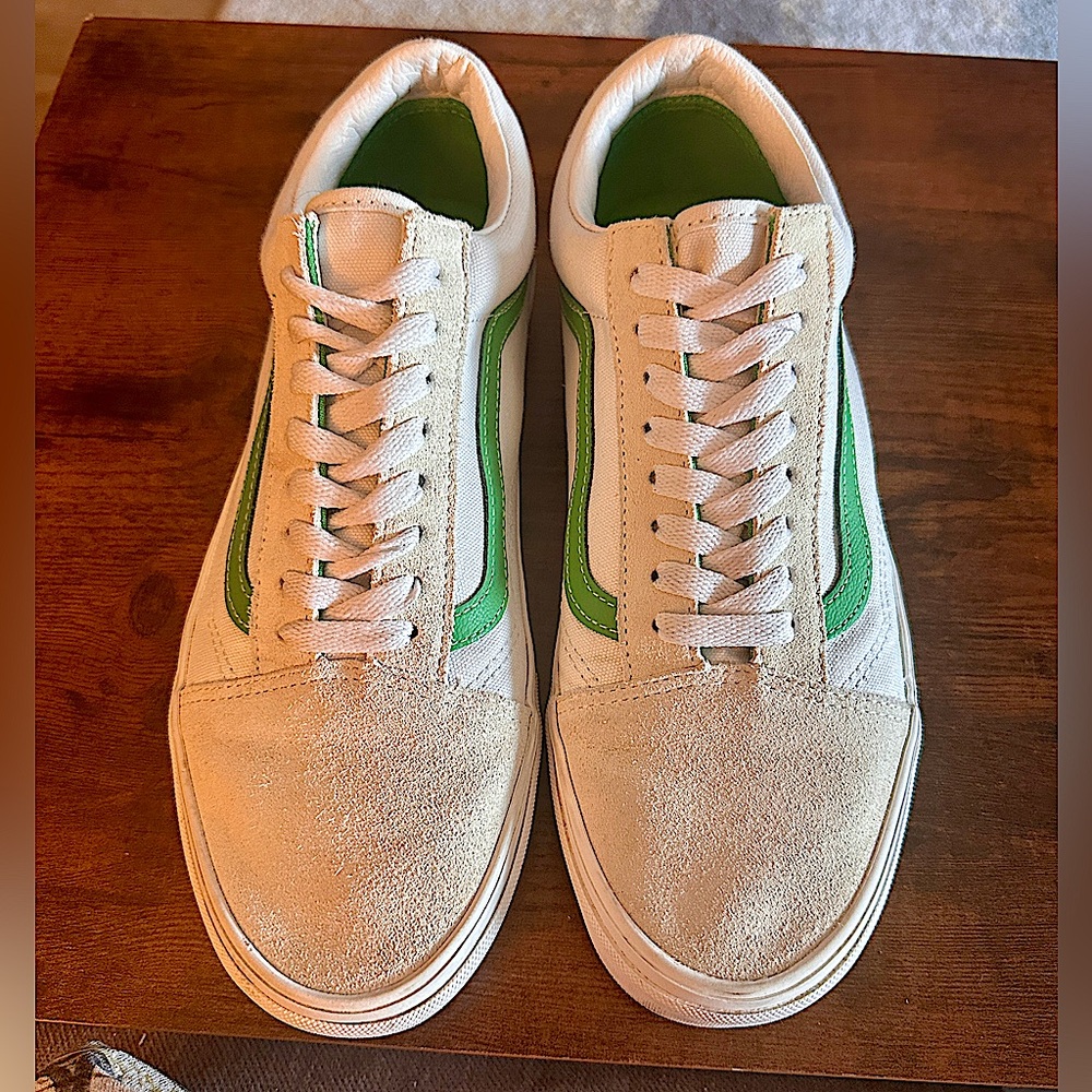 Vans Old Skool Green and White Shoe